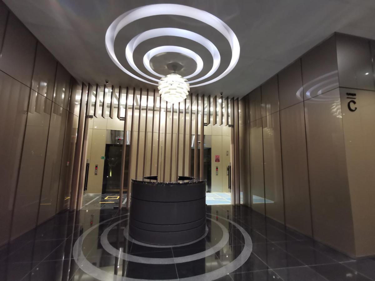 קואלה לומפור Sky Suites Klcc By Autumn Suites Premium Stay מראה חיצוני תמונה