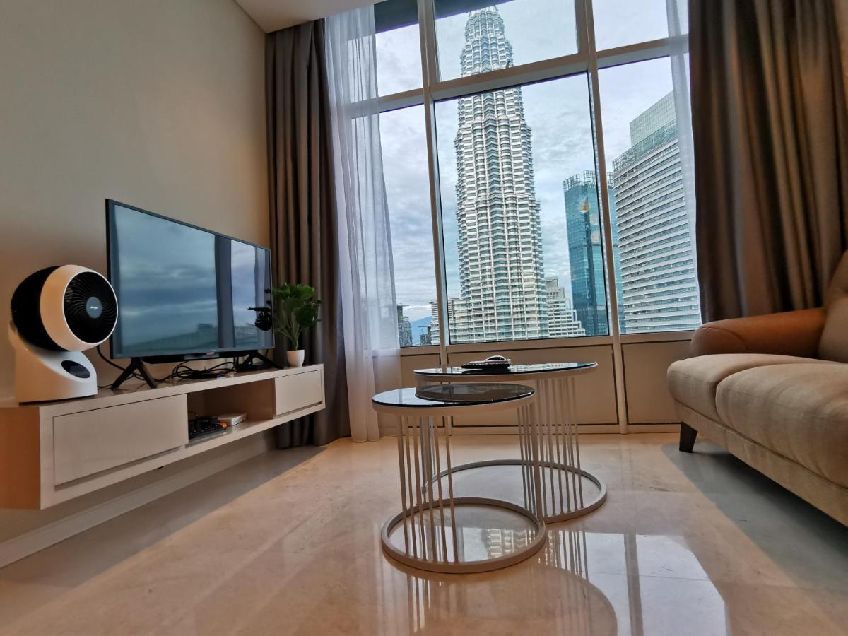 קואלה לומפור Sky Suites Klcc By Autumn Suites Premium Stay חדר תמונה